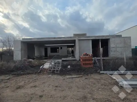 Casa en Venta en Neuquén, Confluencia