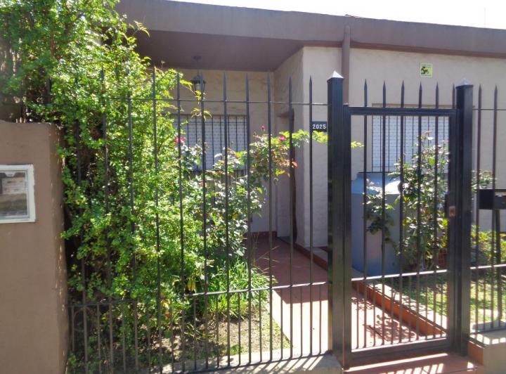 Casa · 100m² · 3 Ambientes · 1 Cochera