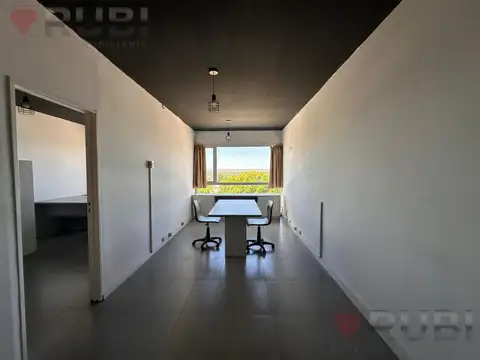 Oficina en Alquiler en Neuquén, Confluencia