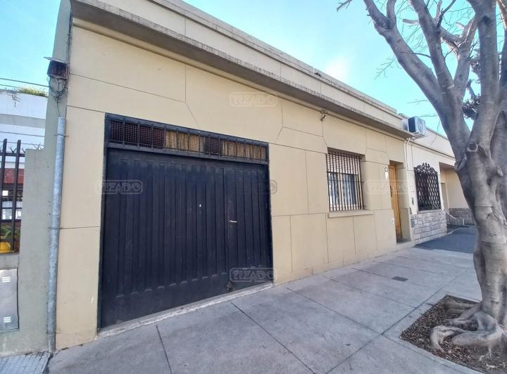 Casa · 153m² · 5 Ambientes · 1 Cochera