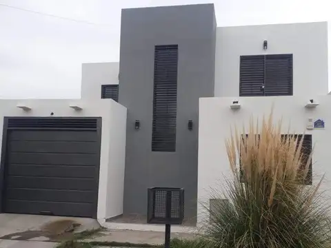 Casa en Venta en Libertador Gral San Martín, San Martín