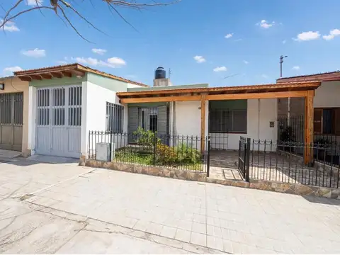 Casa en Venta en Coronel Dorrego, Guaymallén