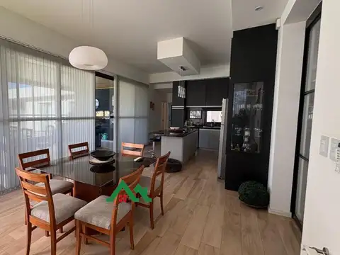 Casa en Venta en Malagueño, Santa María