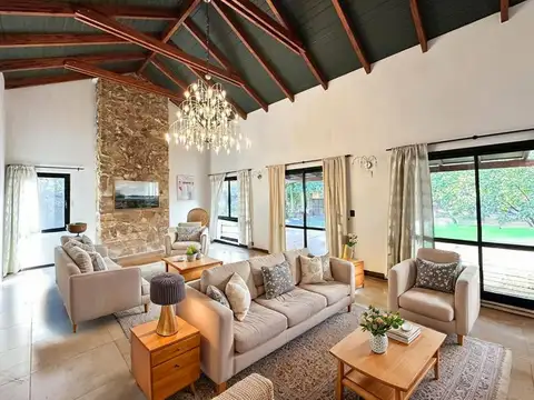 Casa en Alquiler en Fisherton, Rosario