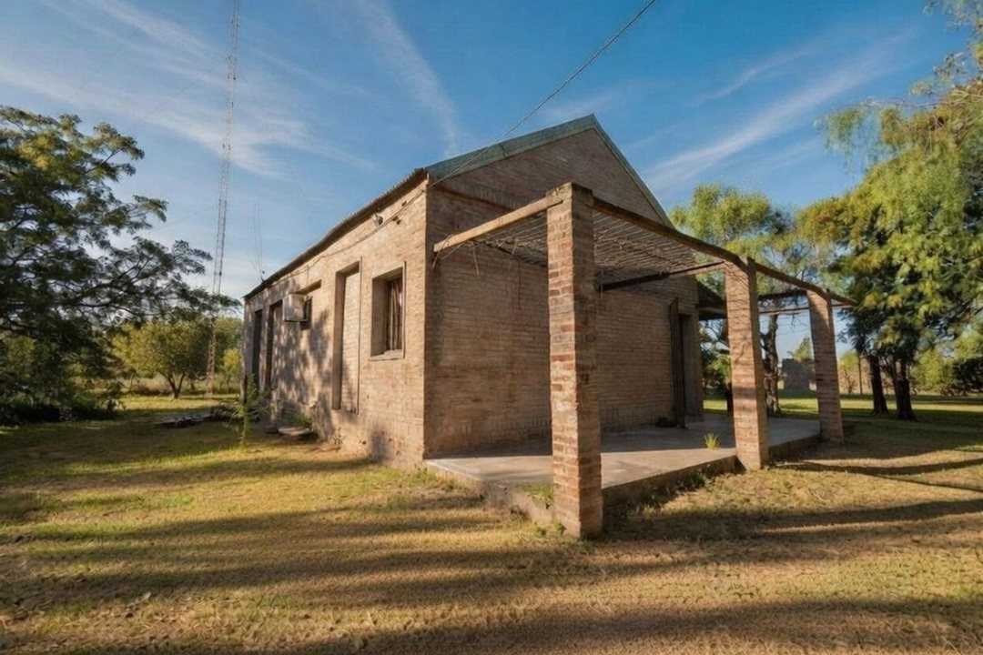 5700m² en Arroyo Leyes, SUM. Apto Club o Sindicato