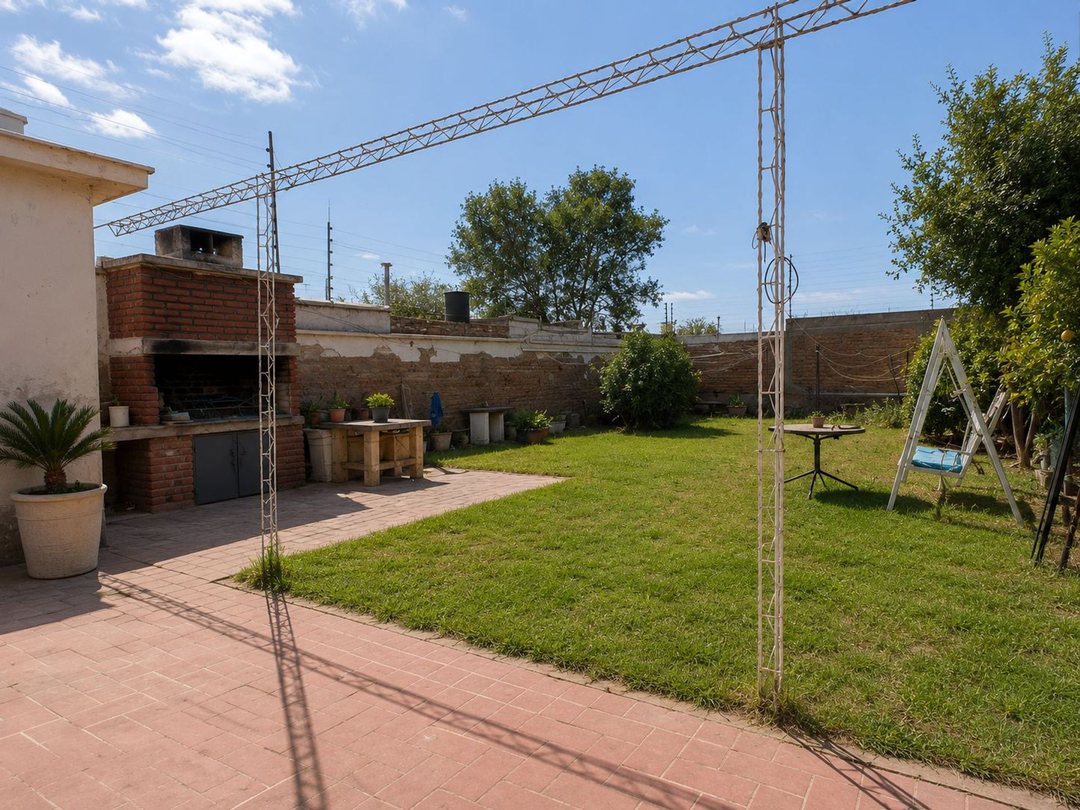 CASA EN VENTA EN DORREGO  | EXCELENTE OPORTUNIDAD!