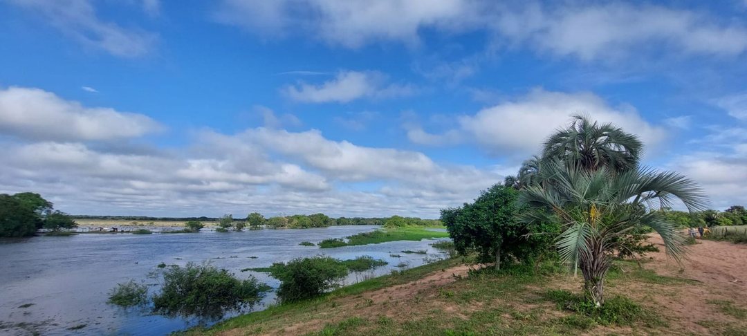 CAMPO EN VENTA, RESERVA ISORO CON SALIDA AL RIO