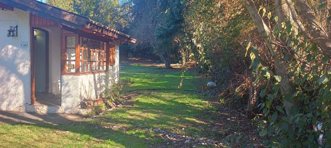 Alquiler excelente  casa con gran lote propio