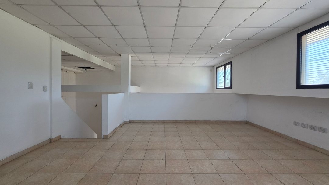 OFICINA EN VENTA EN GONNET