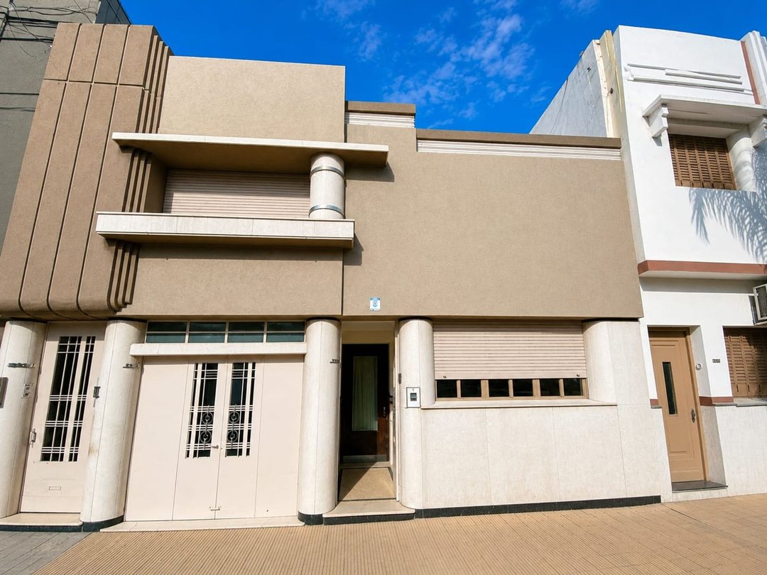 Casa Venta sobre Avenida Freyre
