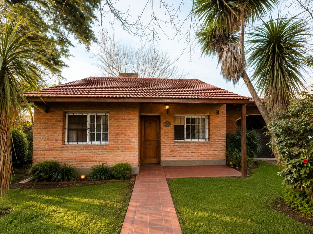 CASA EN VENTA RANELAGH BERAZATEGUI PARQUE LIBRE