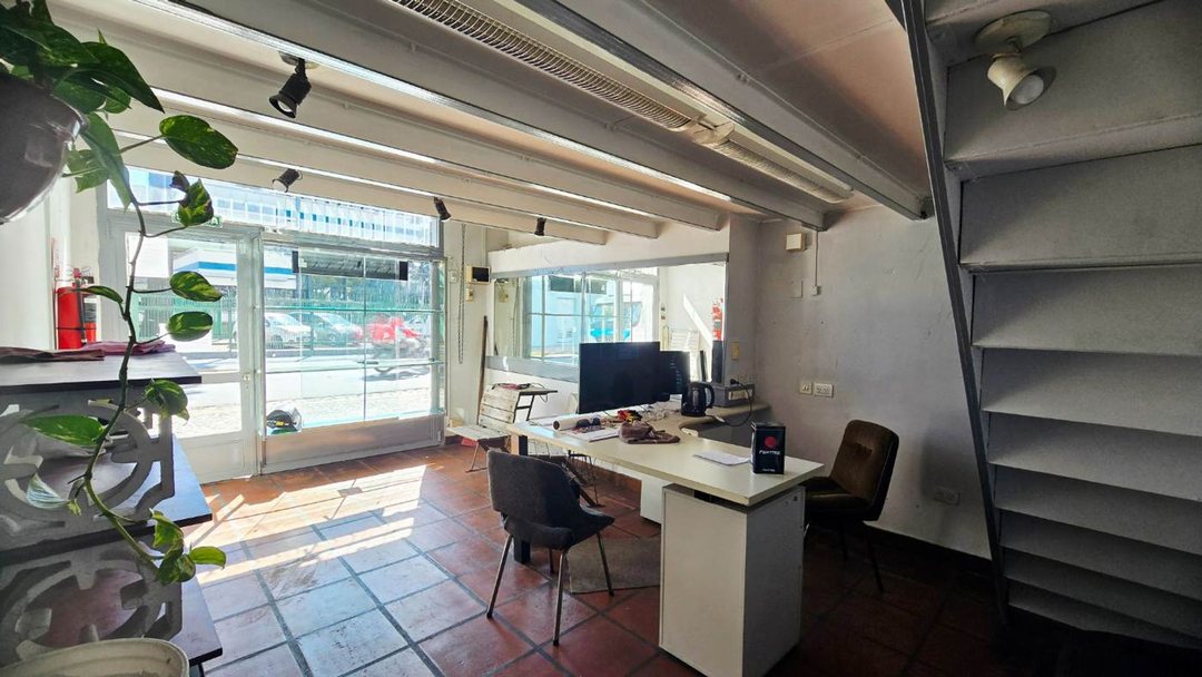 Venta Galpon, Deposito y Local en PH, Munro