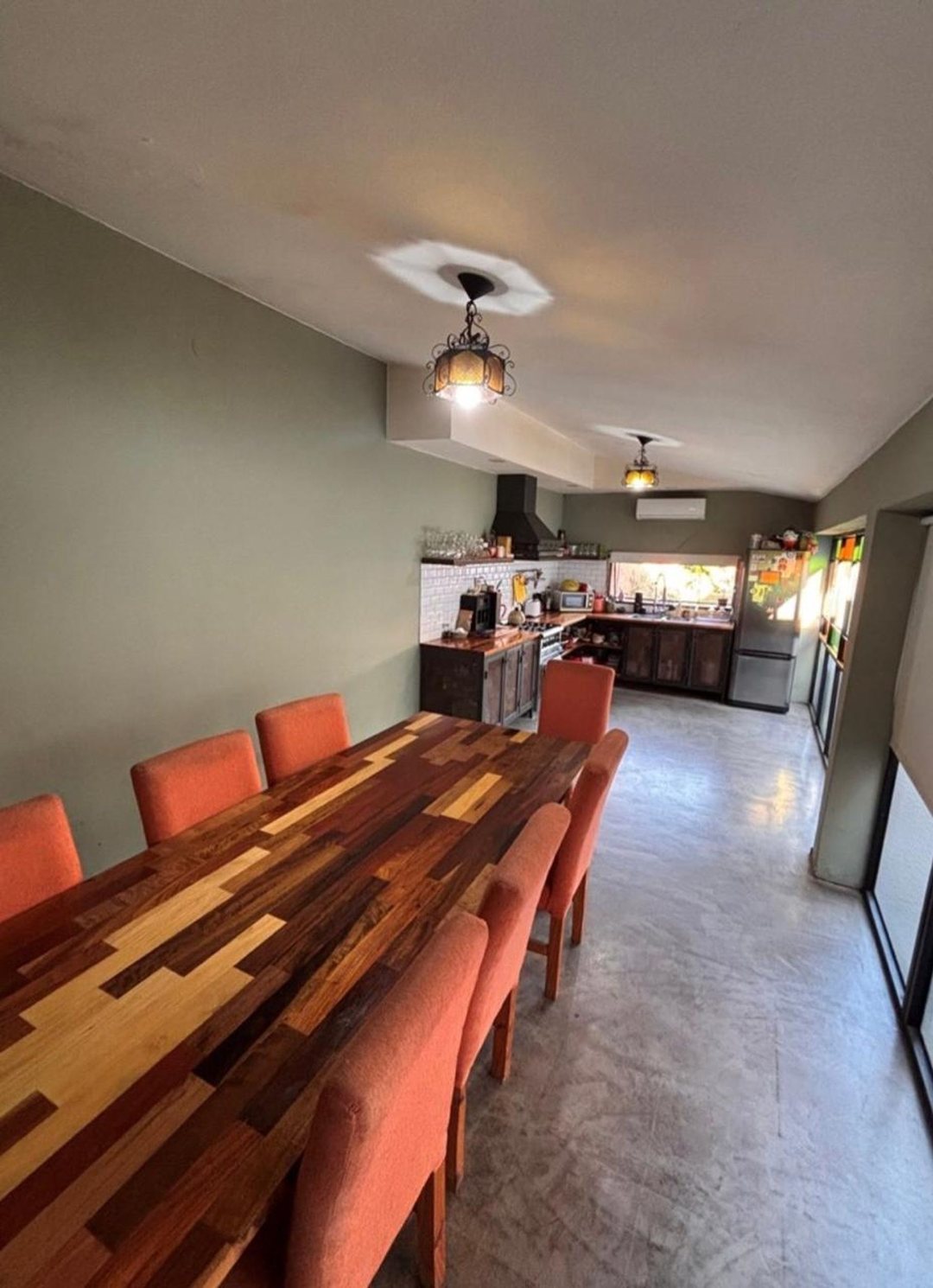 CASA 4 AMBIENTES C/ PILETA QUINCHO COCHERA 408M2