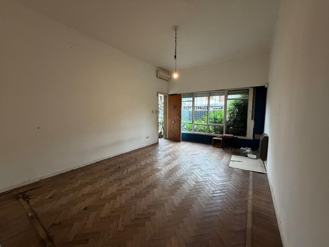 VENTA CASA 3 AMB CON PATIO LUZURIAGA APTO CREDITO