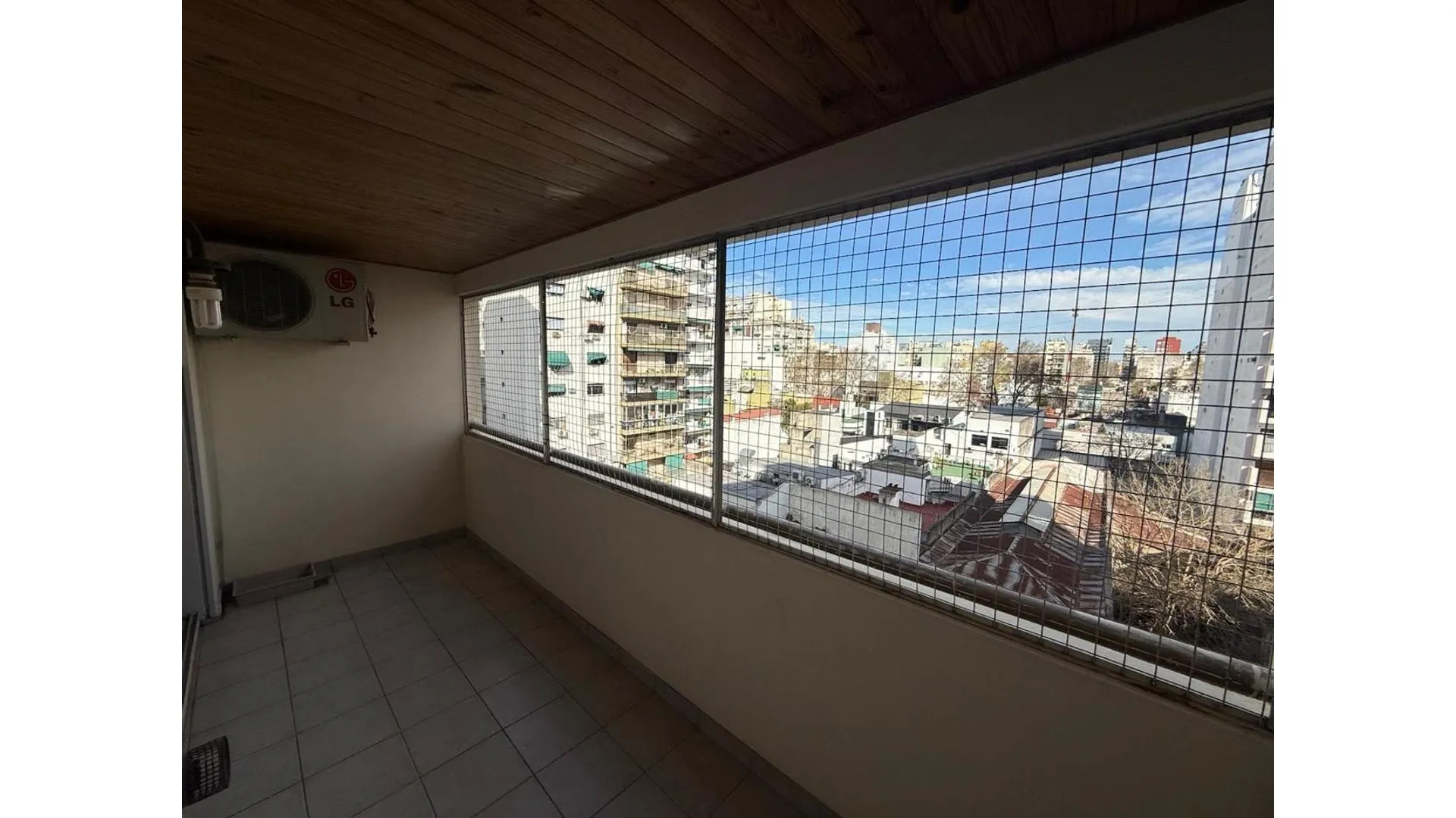 Alquiler departamento monoambiente balvanera muy amplio