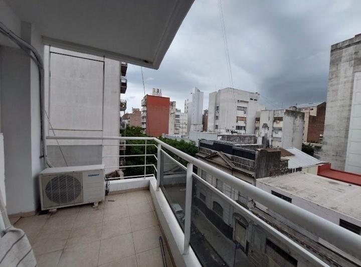 Departamento · 50m² · 2 Ambientes · 1 Cochera