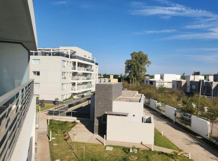 Departamento · 68m² · 3 Ambientes · 1 Cochera