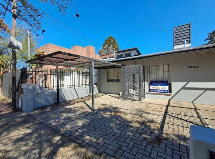 Casa · 90m² · 4 Ambientes · 1 Cochera