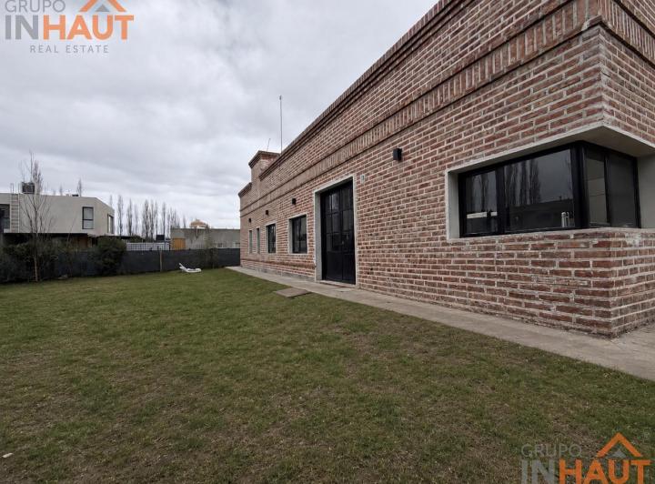 Casa · 84m² · 3 Ambientes