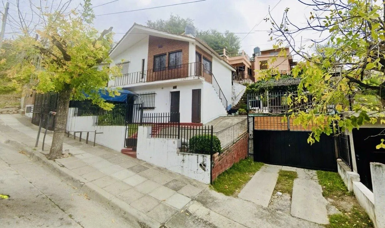 4 DEPTOS ZONA GAS NATURAL 78.000 DLS ATENCION INVERSOR!!!