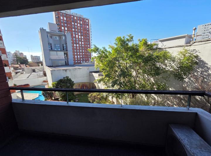 Departamento · 88m² · 4 Ambientes · 1 Cochera
