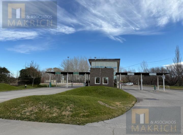Terreno · 1600m²