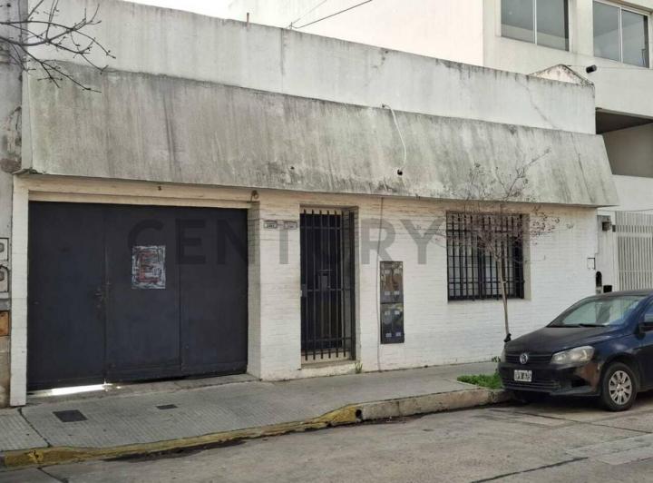 Casa · 135m² · 6 Ambientes · 1 Cochera