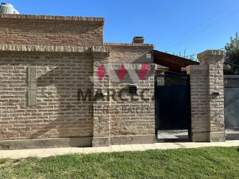 Casa en Venta en Plottier, Confluencia