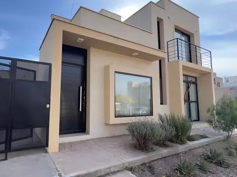 Casa en Alquiler en Maipú, Mendoza