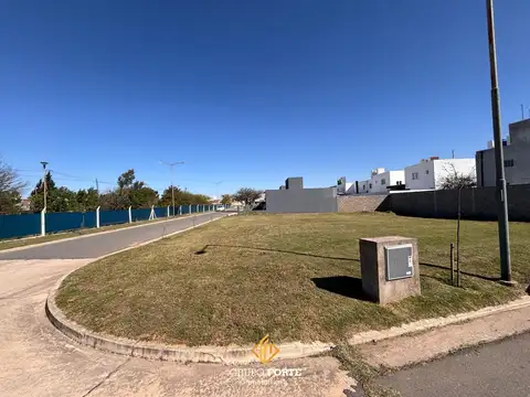 Terreno en Venta en San Ignacio Village, Countries y Barrios Cerrados en Córdoba Capital