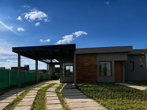 Casa en Venta en Mayor Drummond, Luján de Cuyo