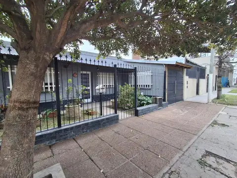 Casa en Alquiler en Azcuenaga, Rosario