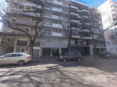 Cochera en Alquiler en República De La Sexta, Rosario