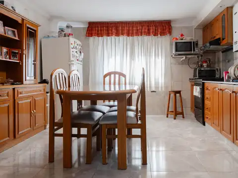Casa en Venta en General José de San Martín, Rosario