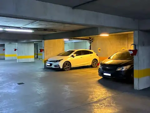 Cochera en Venta en Centro, Rosario