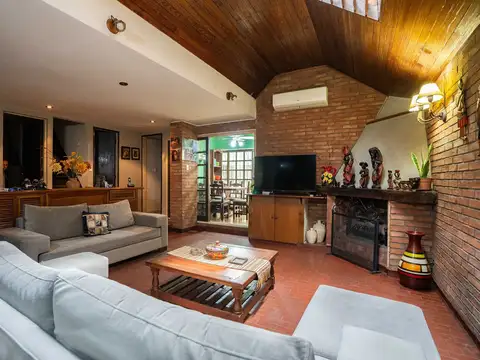 Casa en Venta en Flores, CABA