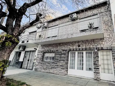 PH en Venta en Mataderos, CABA