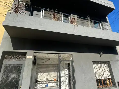 PH en Venta en Monte Castro, CABA