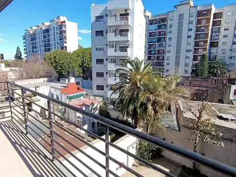Departamento en Alquiler en Parque Chacabuco, CABA