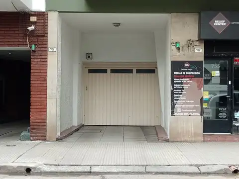Cochera en Venta en Almagro, CABA
