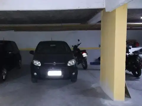 Cochera en Venta en Almagro, CABA
