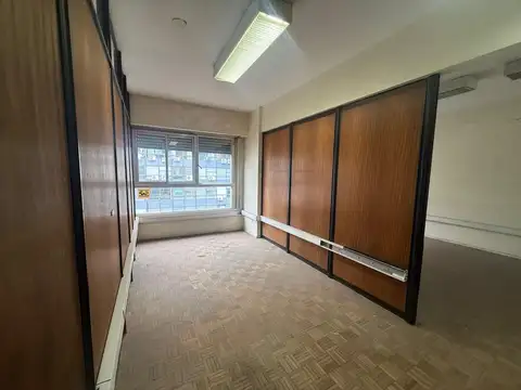 Oficina en Venta en Monserrat, CABA