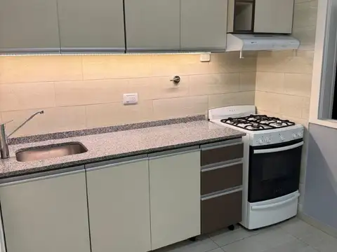 Departamento en Alquiler en Monte Castro, CABA