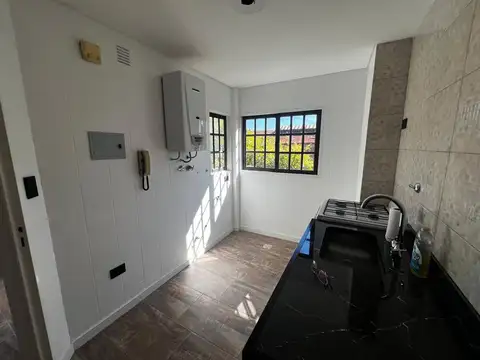 Departamento en Alquiler en Parque Chacabuco, CABA