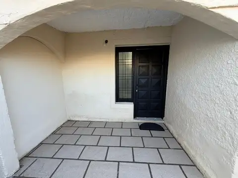 Casa en Alquiler en Pablo Nogues, Partido de Malvinas Argentinas