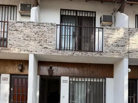 Casa en Alquiler en Morón Sur, Morón