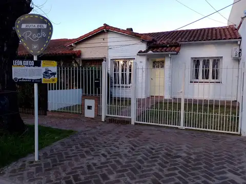 Casa en Alquiler en Ciudad Jardín del Palomar, Partido de Tres de Febrero