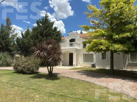Casa en Alquiler en Fincas de San Vicente, Canning