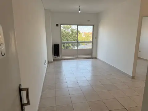 Departamento en Alquiler en Villa Talleres, Remedios de Escalada