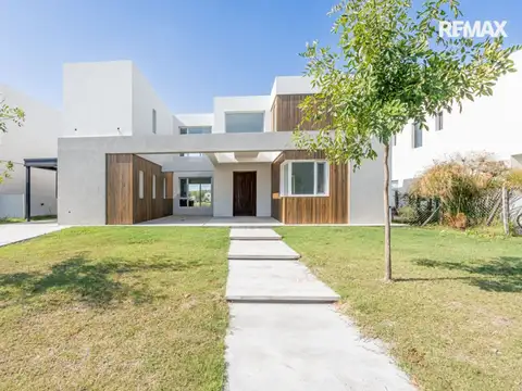 Casa en Venta en Villanueva, Countries y Barrios Cerrados en Tigre
